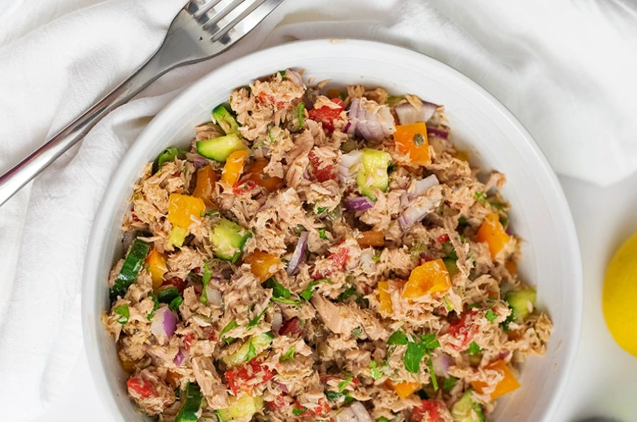 Mediterranean tuna salad
