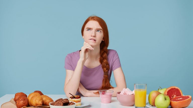 unhealthy food advertised as healthy