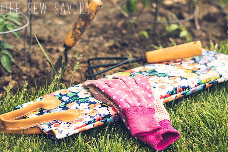 diy gardening knee pad