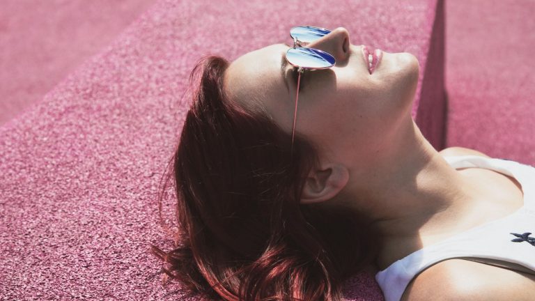 how to be more present in the moment