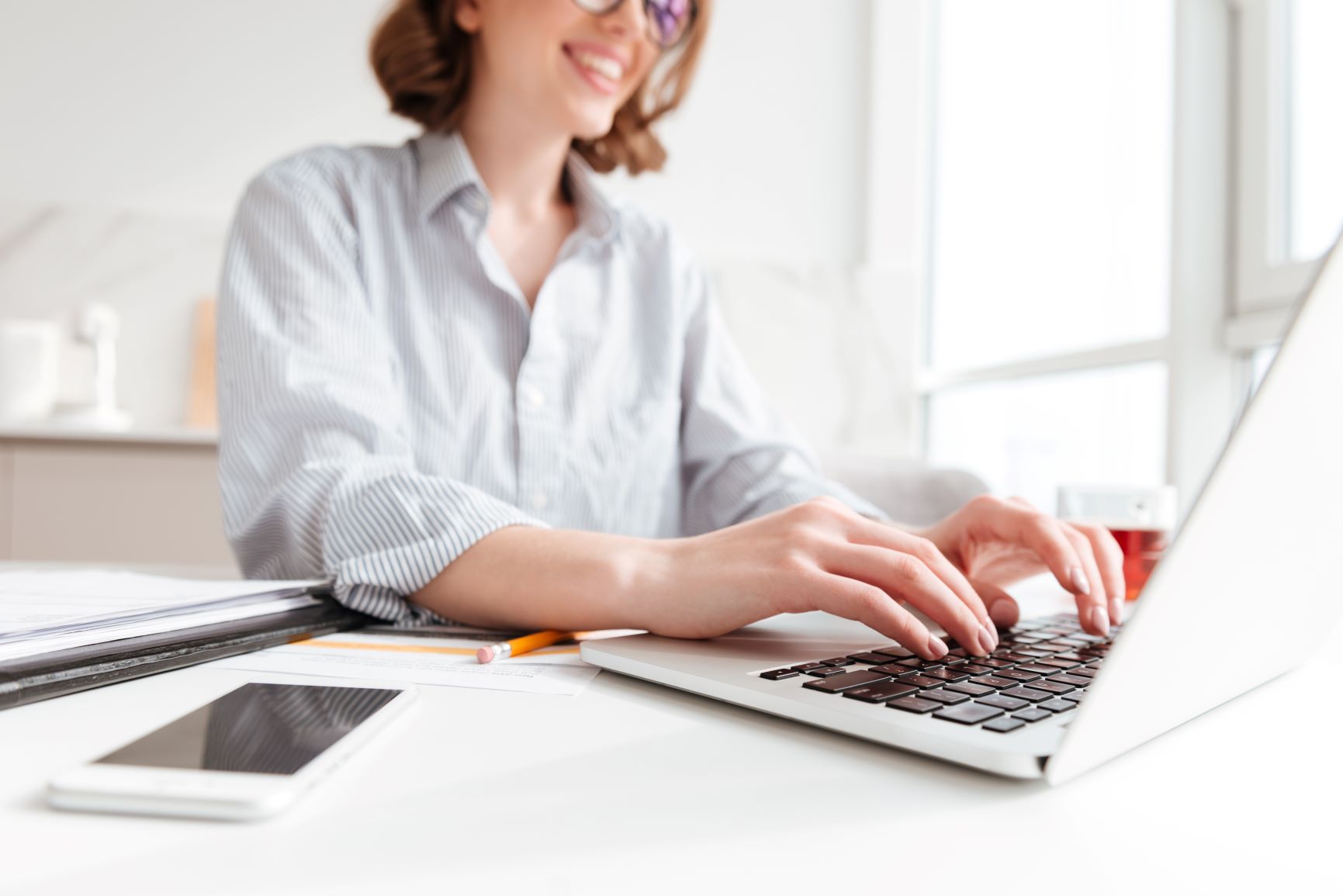 writing as a side hustle to make money from home
