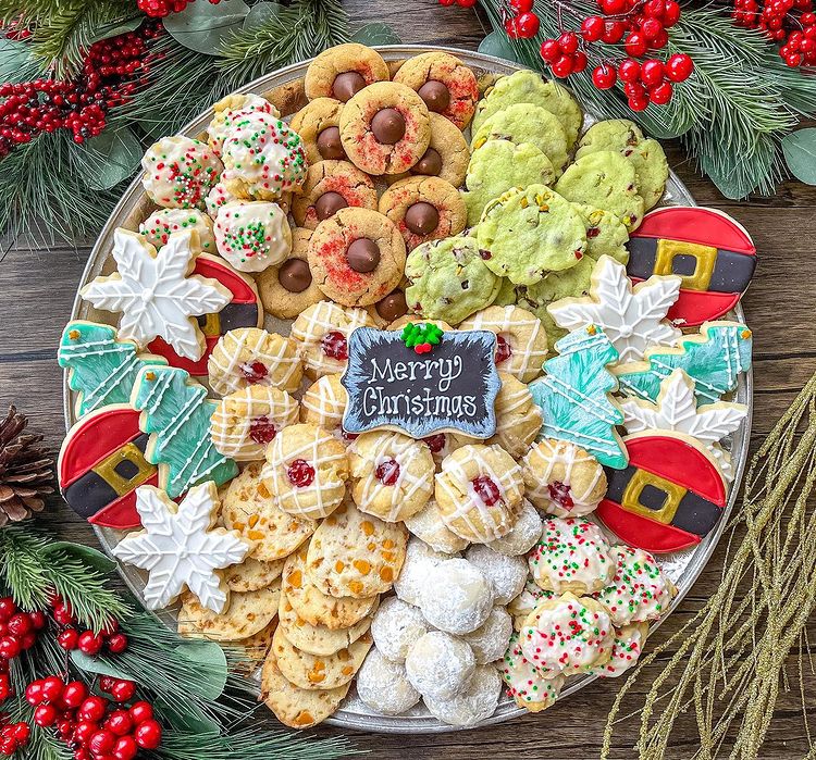 Christmas Charcuterie Cookie Board 2