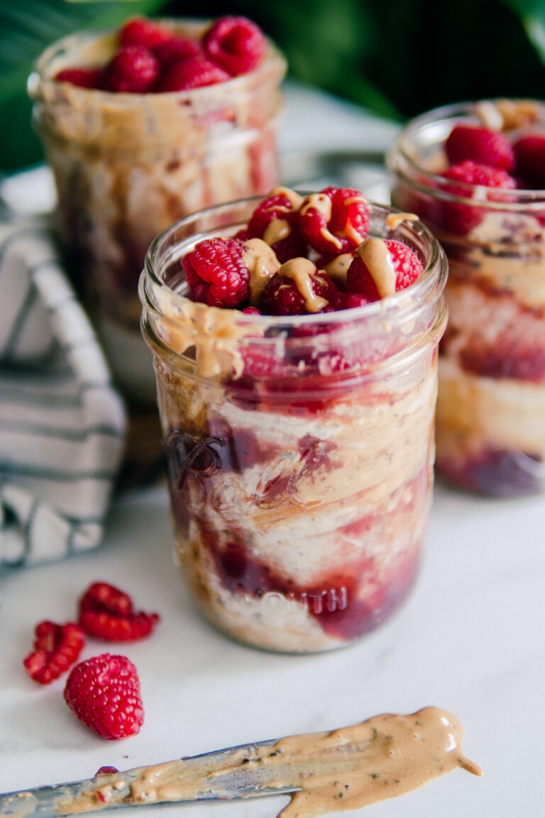 pb&j overnight oats