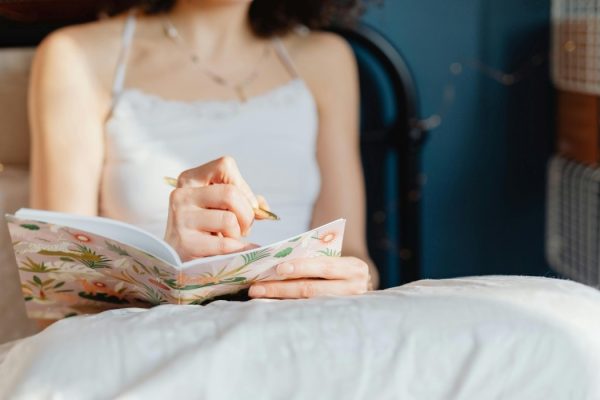 Dream Journal: How to Record, Review, and Interpret Dreams