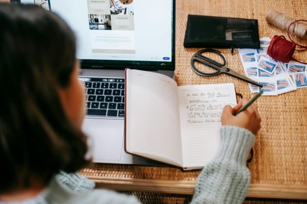 Keeping a hobby journal will help you improve your hobbies without adding pressure to achieve